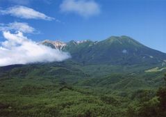 「御嶽 夏景（開田高原）」<br />経沢修